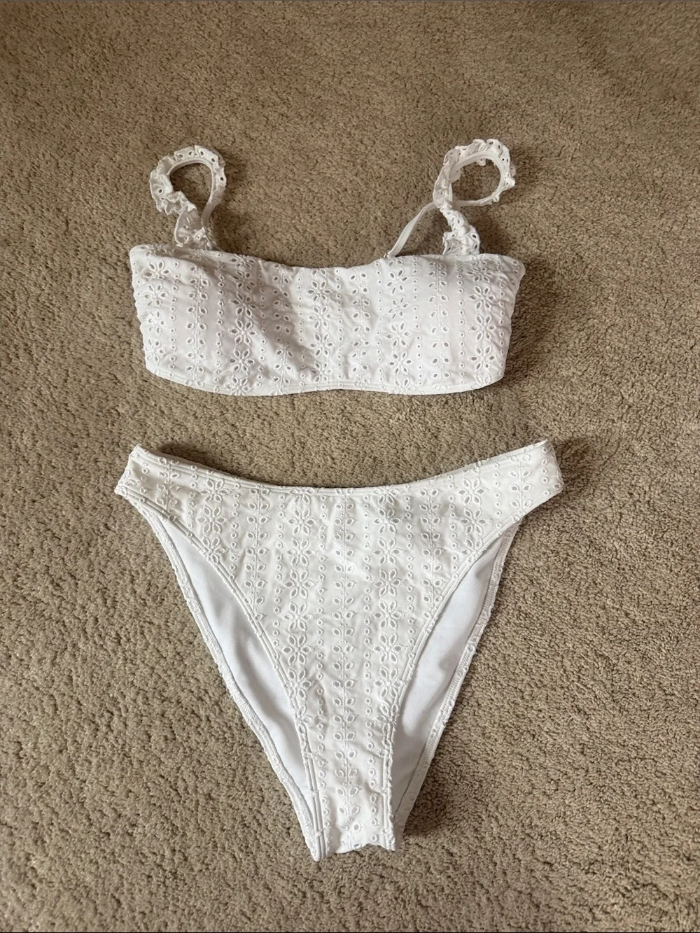 Hollister White Eyelet Bikini Set - Strap Detail